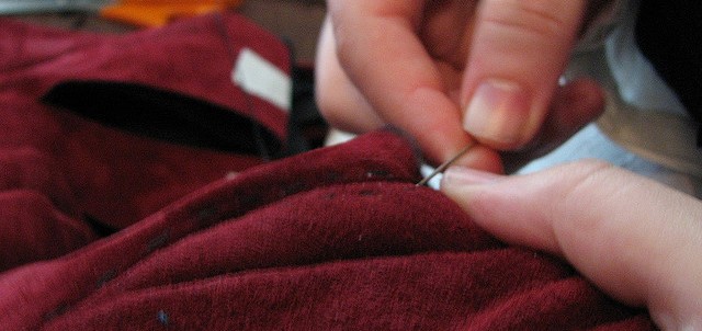 hand-sewing-by-mollydot
