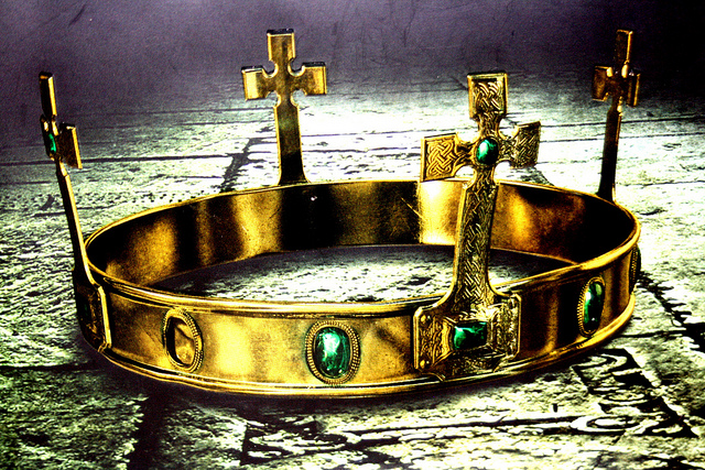 crown by trainjason
